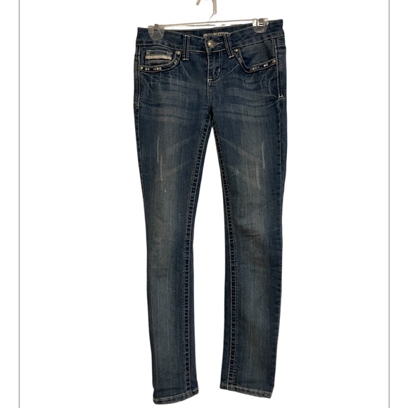 ZCO Distressed Embroidered Skinny Bootcut Jeans Size 3 - Picture 1 of 7